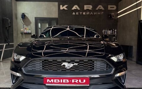 Ford Mustang VI рестайлинг, 2019 год, 3 330 000 рублей, 3 фотография