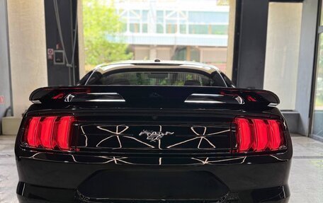 Ford Mustang VI рестайлинг, 2019 год, 3 330 000 рублей, 7 фотография