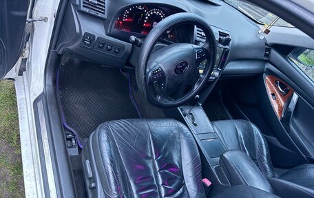 Toyota Camry, 2011 год, 1 110 000 рублей, 3 фотография