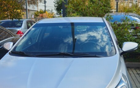 Hyundai Solaris II рестайлинг, 2011 год, 740 000 рублей, 3 фотография