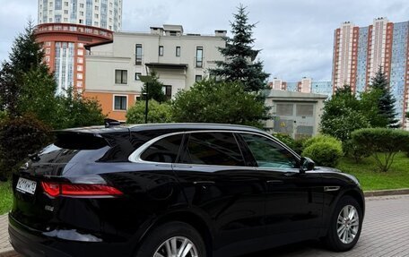 Jaguar F-Pace, 2017 год, 2 300 000 рублей, 2 фотография