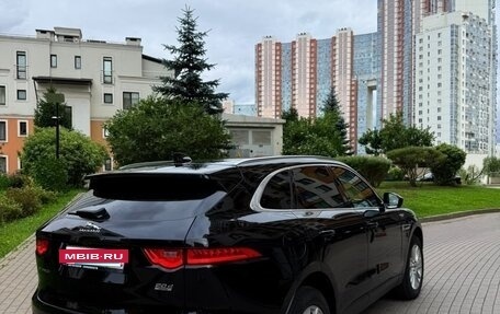 Jaguar F-Pace, 2017 год, 2 300 000 рублей, 4 фотография