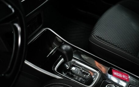 Mitsubishi Outlander III рестайлинг 3, 2020 год, 2 551 000 рублей, 21 фотография