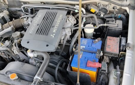Mitsubishi Pajero Sport II рестайлинг, 2006 год, 1 350 000 рублей, 9 фотография