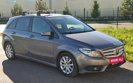 Mercedes-Benz B-Класс, 2012 год, 1 200 000 рублей, 11 фотография