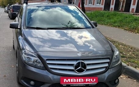 Mercedes-Benz B-Класс, 2012 год, 1 200 000 рублей, 4 фотография