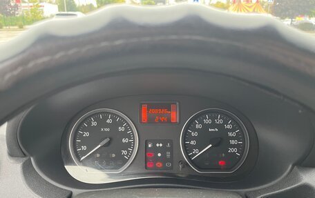 Nissan Almera, 2017 год, 650 000 рублей, 2 фотография