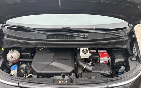 Hyundai Staria, 2022 год, 4 300 000 рублей, 14 фотография