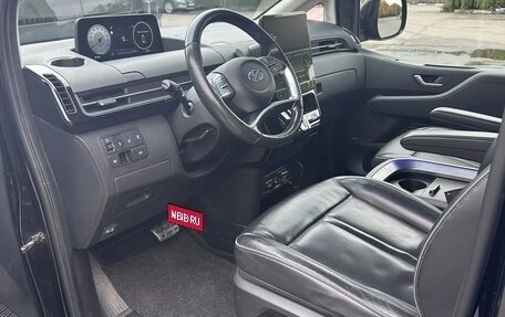 Hyundai Staria, 2022 год, 4 300 000 рублей, 12 фотография