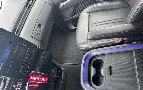 Hyundai Staria, 2022 год, 4 300 000 рублей, 10 фотография