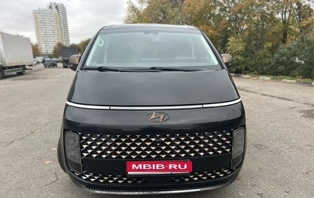 Hyundai Staria, 2022 год, 4 300 000 рублей, 8 фотография