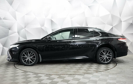 Toyota Camry, 2021 год, 2 850 000 рублей, 2 фотография
