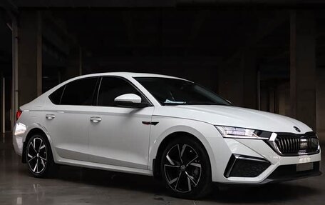 Skoda Octavia IV, 2022 год, 1 785 000 рублей, 2 фотография