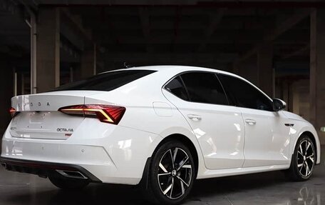 Skoda Octavia IV, 2022 год, 1 785 000 рублей, 5 фотография