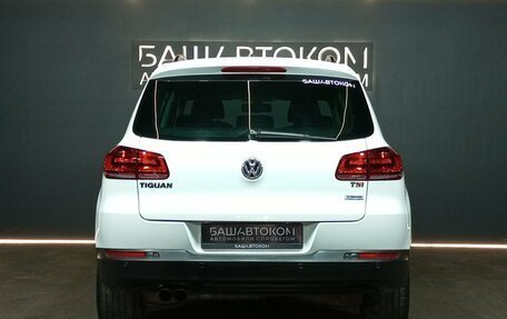 Volkswagen Tiguan I, 2015 год, 1 299 000 рублей, 5 фотография