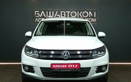 Volkswagen Tiguan I, 2015 год, 1 299 000 рублей, 2 фотография