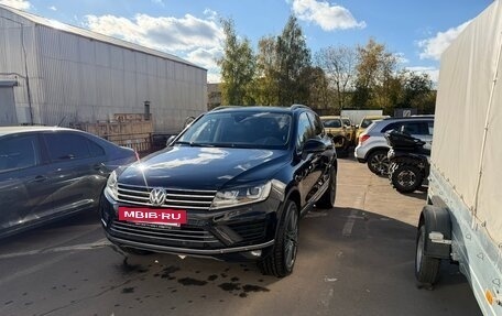 Volkswagen Touareg III, 2015 год, 2 750 000 рублей, 10 фотография