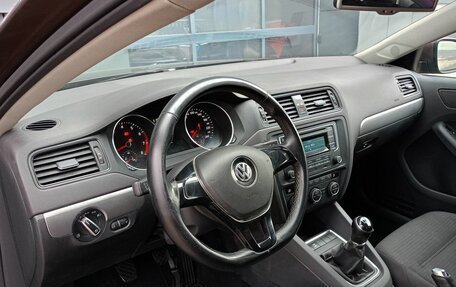 Volkswagen Jetta VI, 2015 год, 976 000 рублей, 5 фотография