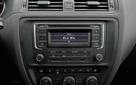 Volkswagen Jetta VI, 2015 год, 976 000 рублей, 11 фотография