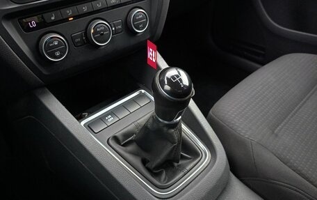 Volkswagen Jetta VI, 2015 год, 976 000 рублей, 13 фотография