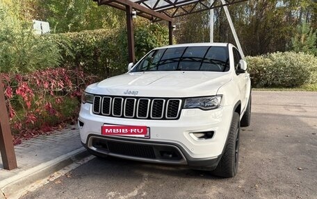 Jeep Grand Cherokee, 2018 год, 3 150 000 рублей, 16 фотография