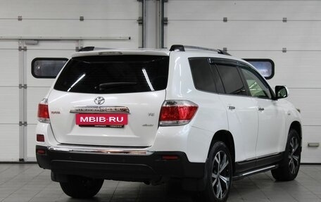 Toyota Highlander III, 2012 год, 1 957 000 рублей, 5 фотография