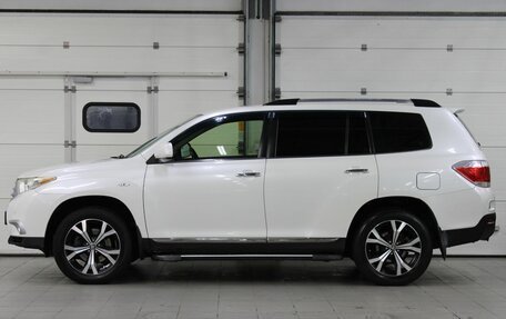 Toyota Highlander III, 2012 год, 1 957 000 рублей, 8 фотография
