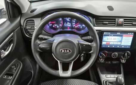 KIA Rio IV, 2017 год, 819 000 рублей, 10 фотография