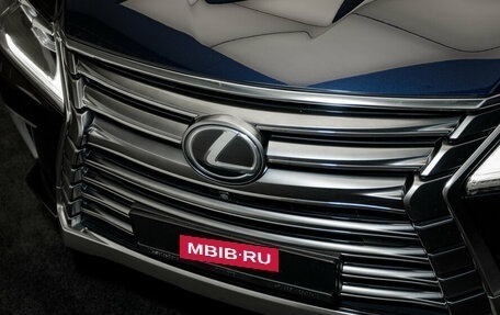 Lexus LX III, 2017 год, 7 900 000 рублей, 12 фотография