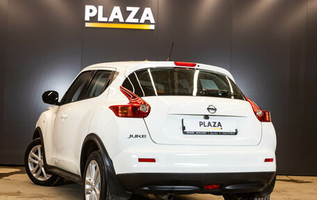 Nissan Juke II, 2013 год, 1 050 000 рублей, 4 фотография