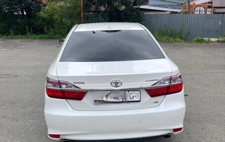 Toyota Camry, 2017 год, 2 350 000 рублей, 3 фотография