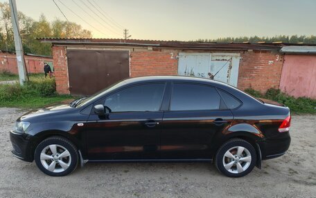 Volkswagen Polo VI (EU Market), 2012 год, 590 000 рублей, 2 фотография