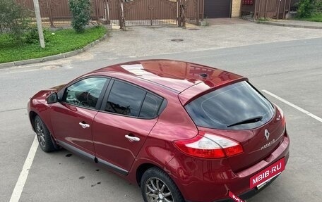Renault Megane III, 2014 год, 650 000 рублей, 2 фотография