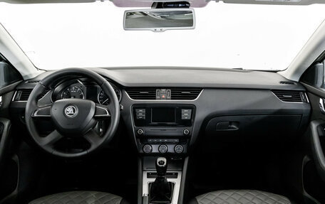 Skoda Octavia, 2015 год, 1 099 000 рублей, 10 фотография