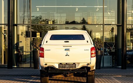 Mitsubishi L200 IV рестайлинг, 2015 год, 1 695 000 рублей, 5 фотография
