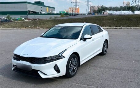 KIA K5, 2022 год, 2 050 000 рублей, 1 фотография