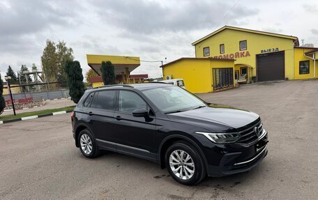 Volkswagen Tiguan II, 2021 год, 3 000 000 рублей, 8 фотография