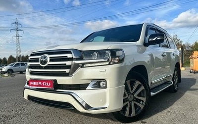 Toyota Land Cruiser 200, 2017 год, 5 999 000 рублей, 1 фотография