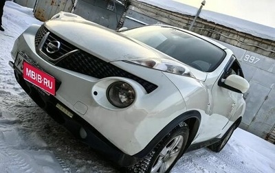 Nissan Juke II, 2011 год, 850 000 рублей, 1 фотография