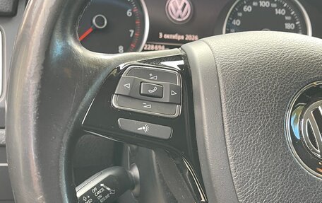 Volkswagen Touareg III, 2012 год, 1 620 000 рублей, 18 фотография