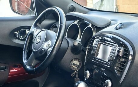 Nissan Juke II, 2011 год, 850 000 рублей, 12 фотография