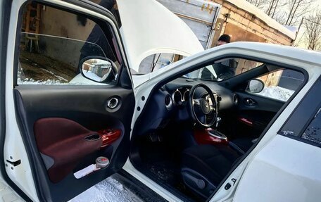 Nissan Juke II, 2011 год, 850 000 рублей, 10 фотография