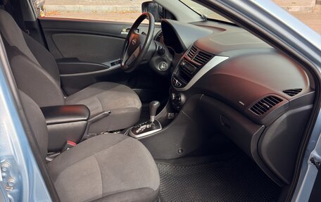 Hyundai Solaris II рестайлинг, 2011 год, 590 000 рублей, 9 фотография