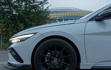 Hyundai Elantra, 2025 год, 1 999 000 рублей, 5 фотография