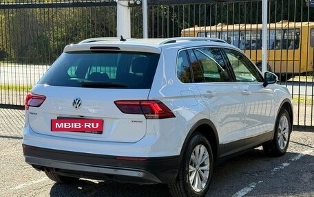 Volkswagen Tiguan II, 2019 год, 2 749 000 рублей, 4 фотография