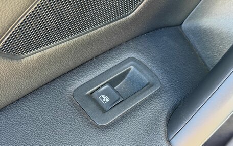 Volkswagen Tiguan II, 2019 год, 2 749 000 рублей, 19 фотография