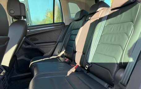 Volkswagen Tiguan II, 2019 год, 2 749 000 рублей, 20 фотография