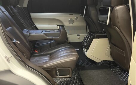 Land Rover Range Rover IV рестайлинг, 2016 год, 4 000 000 рублей, 11 фотография