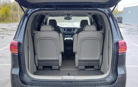 KIA Carnival III, 2019 год, 2 570 000 рублей, 14 фотография