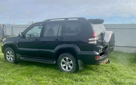 Toyota Land Cruiser Prado 120 рестайлинг, 2007 год, 1 690 000 рублей, 5 фотография